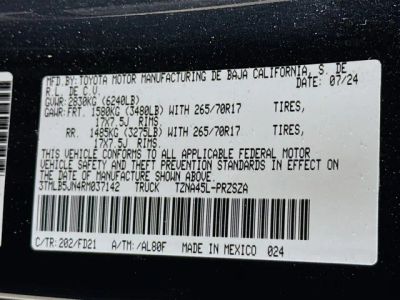 2024 Toyota Tacoma — photo 34 view