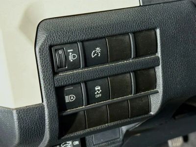 2024 Toyota Tacoma — photo 11 view