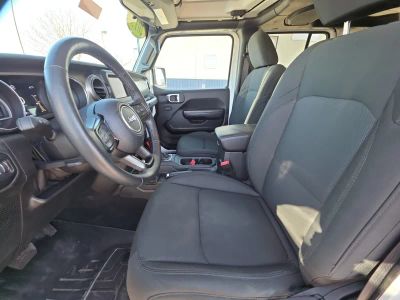 2019 Jeep Wrangler Unlimited — photo 9 view