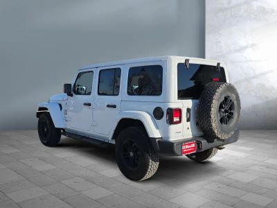 2019 Jeep Wrangler Unlimited — interior view