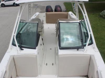 2013 Boston Whaler 270 Vantage — photo 17 view