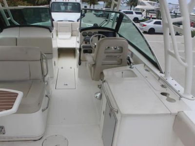 2013 Boston Whaler 270 Vantage — photo 14 view