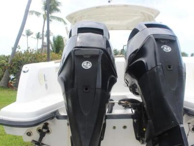 2013 Boston Whaler 270 Vantage — photo 30 view