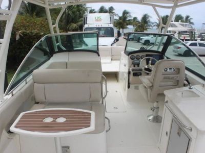 2013 Boston Whaler 270 Vantage — photo 13 view