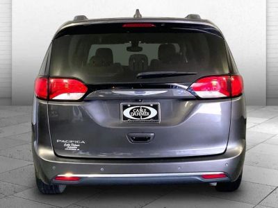 2017 Chrysler Pacifica — rear three-quarter view