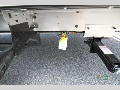 2027 Keystone RV Reign — photo 24 view