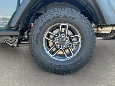 2026 Jeep Gladiator — photo 27 view
