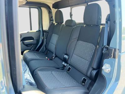 2026 Jeep Gladiator — photo 22 view