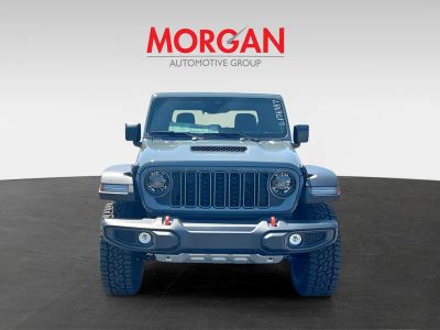 2026 Jeep Gladiator — side profile view