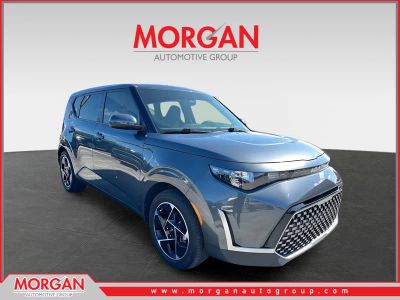 2024 Kia Soul EX in Gravity Gray — front three-quarter view