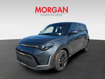 2024 Kia Soul — interior view