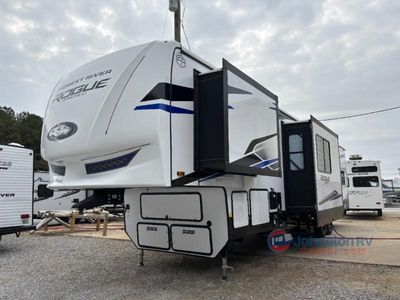 2026 Forest River RV Cherokee Rogue Armored - Photo 4