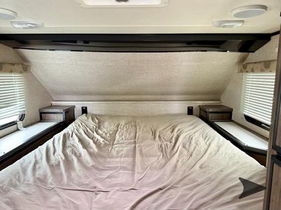 2016 CampLite LIVIN LITE — photo 10 view