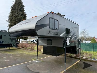 2016 CampLite LIVIN LITE — interior view