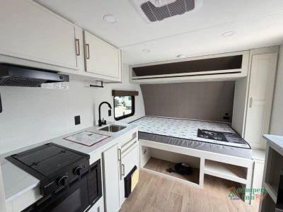 2027 Grand Design Transcend Lite — photo 11 view