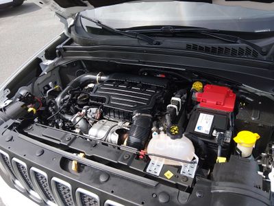 2023 Jeep Renegade - Photo 9