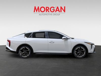 2025 Kia K4 - Photo 9