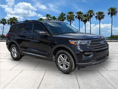 2024 Ford Explorer XLT in Black — front three-quarter view