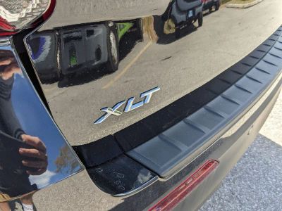 2024 Ford Explorer — photo 12 view