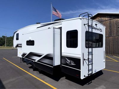 2026 Jayco Eagle HT - Photo 5