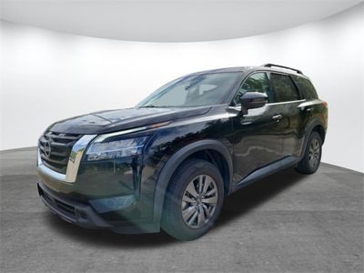 2022 Nissan Pathfinder - Photo 2