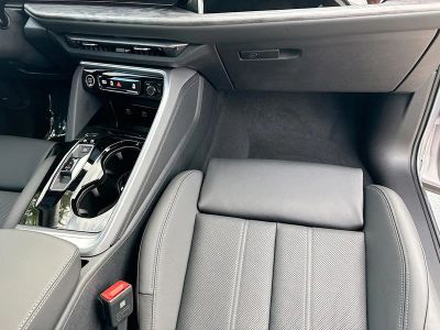 2025 Audi Q5 — photo 16 view
