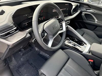 2025 Audi Q5 — photo 24 view