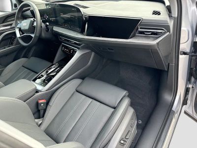2025 Audi Q5 — photo 12 view
