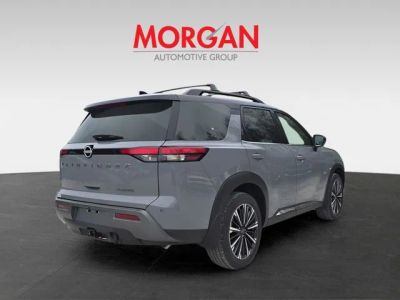 2026 Nissan Pathfinder — photo 8 view