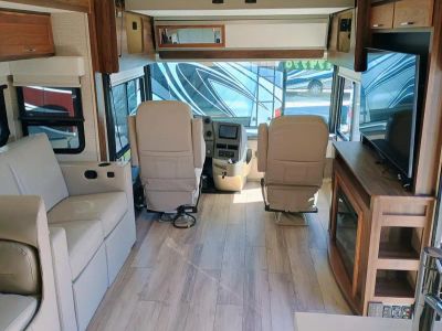 2023 Winnebago FORZA - Photo 2