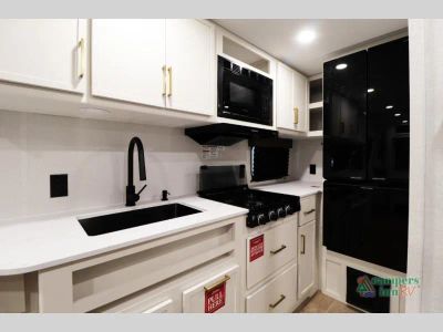 2027 Grand Design Transcend Xplor — photo 21 view