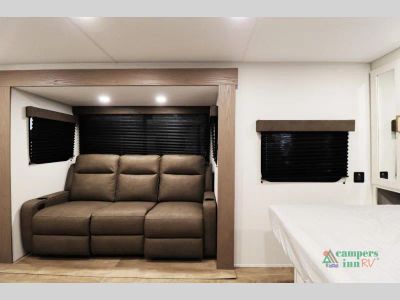 2027 Grand Design Transcend Xplor — photo 10 view