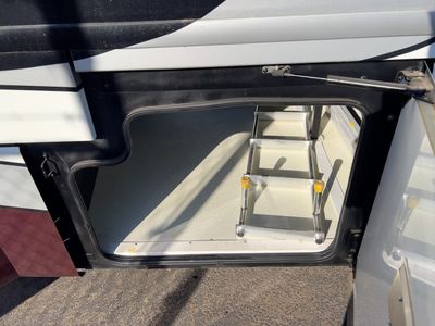 2018 Fleetwood PACE ARROW - Photo 28