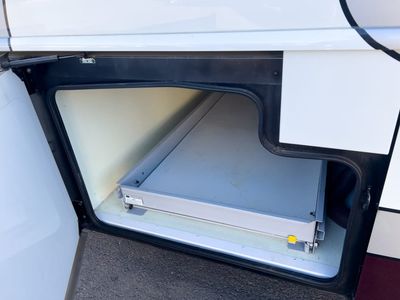 2018 Fleetwood PACE ARROW - Photo 36