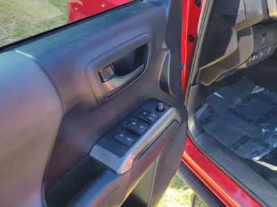 2021 Toyota Tacoma — photo 9 view