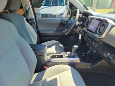 2021 Toyota Tacoma — photo 32 view