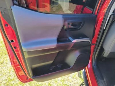 2021 Toyota Tacoma — photo 27 view