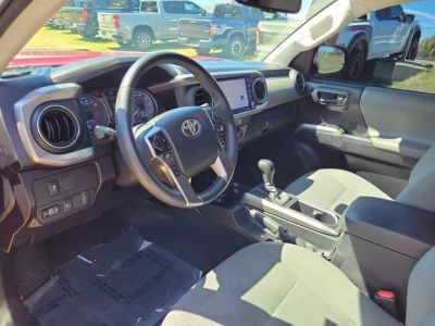2021 Toyota Tacoma — photo 10 view