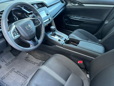 2019 Honda Civic - Photo 11