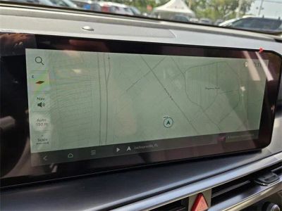 2025 Kia Sorento — photo 11 view