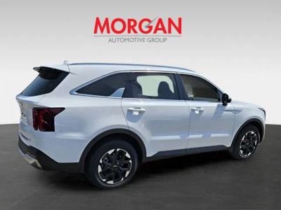2025 Kia Sorento — photo 10 view