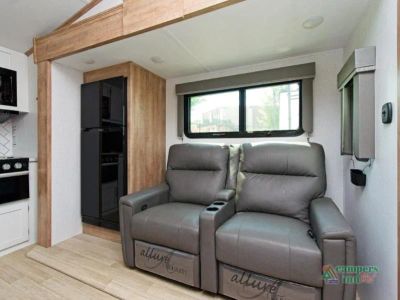 2024 Keystone RV Arcadia — photo 15 view