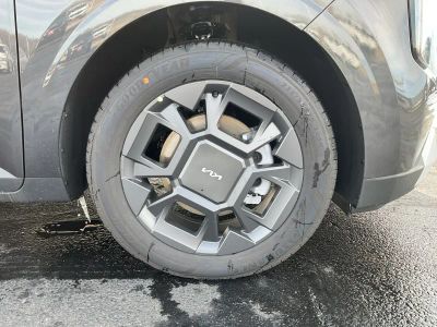 2026 Kia Carnival Hybrid — photo 16 view
