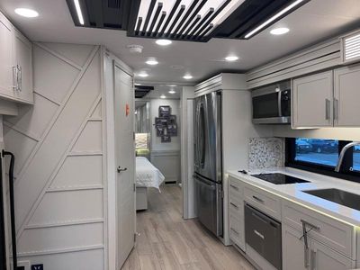 2026 Entegra Coach Centurion - Photo 16