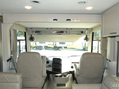2024 Thor Motor Coach Freedom Traveler - Photo 13