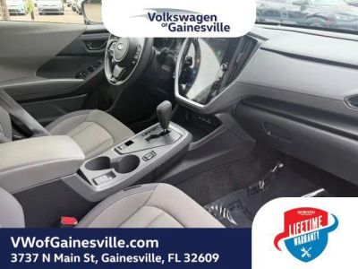 2025 Subaru Crosstrek — photo 10 view