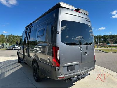 2026 Tiffin Motorhomes GH2 - Photo 7