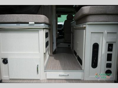 2023 Thor Motor Coach Rize - Photo 16