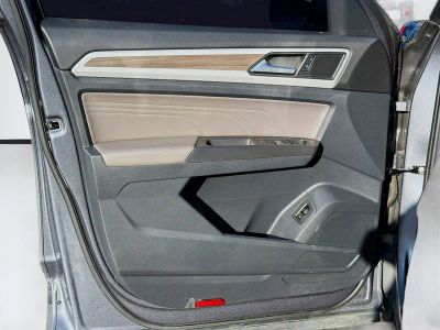 2022 Volkswagen Atlas — photo 24 view