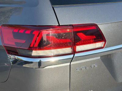 2022 Volkswagen Atlas — photo 11 view